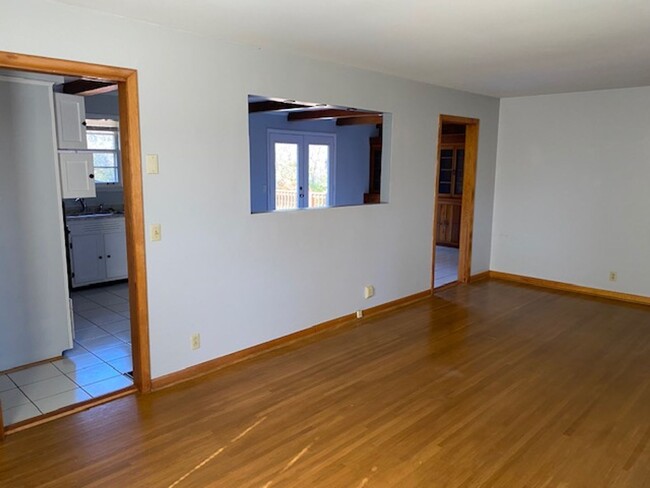 Building Photo - Great ranch on full unfinished basement. W...