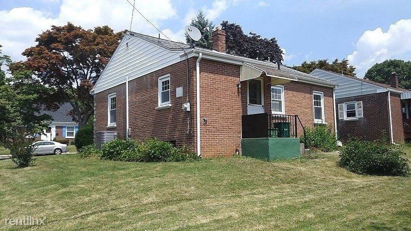 Building Photo - 2 br, 1 bath House - 404 South Pearl Street