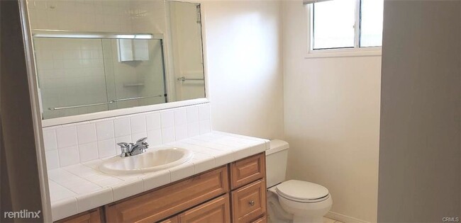 Foto del edificio - 3 br, 2 bath Duplex - 811 W 8th St
