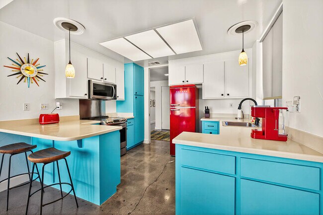 Foto del edificio - 76790 Lark Dr