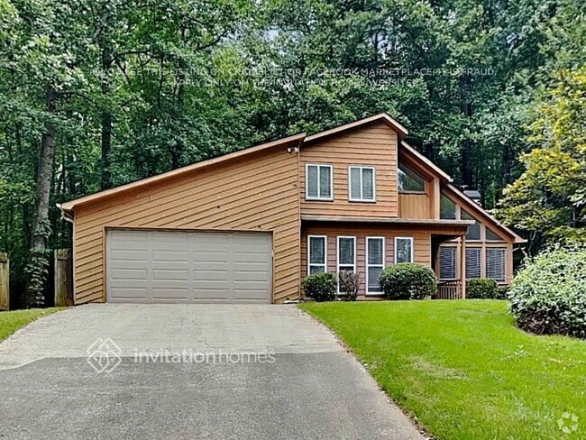 Building Photo - 4059 Oak Ferry Dr NE