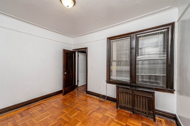 Foto del edificio - 3508 Park Ave