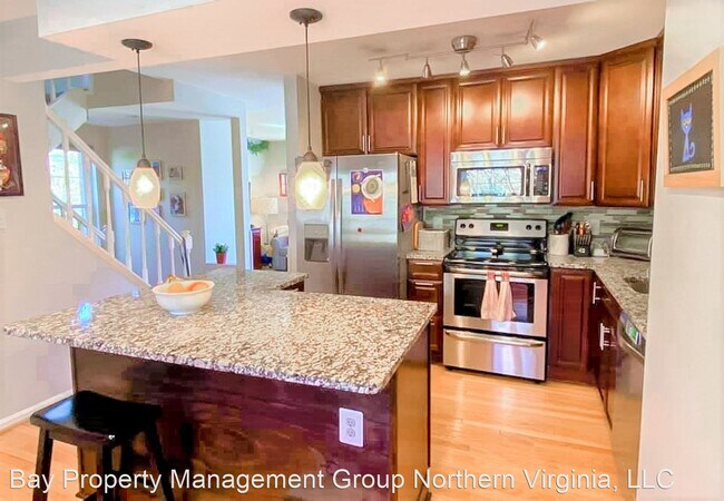 Building Photo - 4501 Little River Run Dr