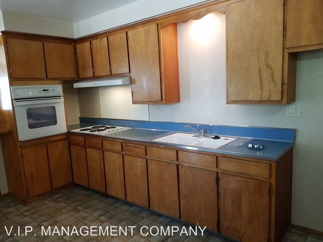 Foto del edificio - 3761-3761 Birch St