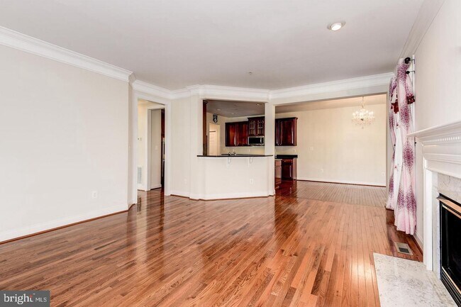 Foto del edificio - 23126 Yellowwood Dr
