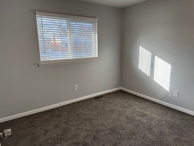 Foto del edificio - 27764 Townley St