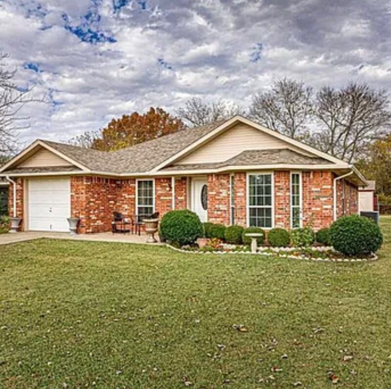 Foto principal - 717 E Olive St