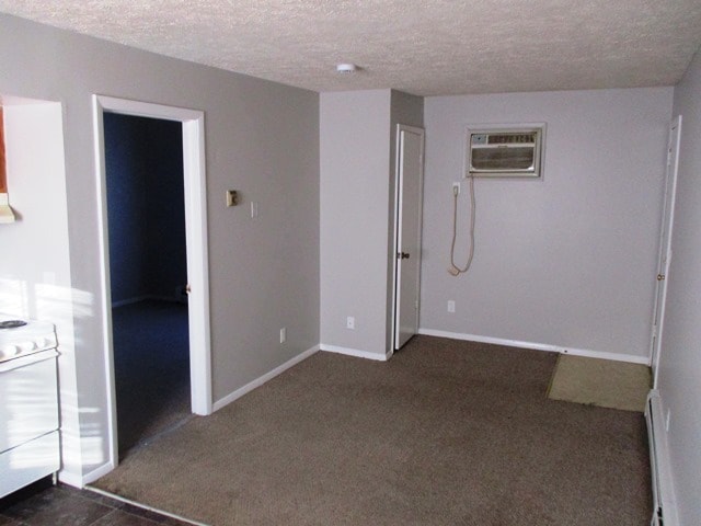 Building Photo - 711 S Towanda Ave