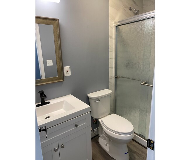 Building Photo - 6504 Armstrong Ave