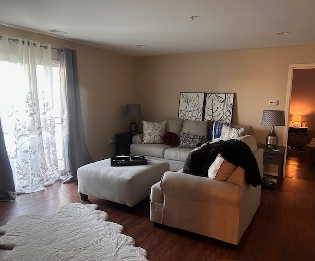 Foto del edificio - 1612 King Ct