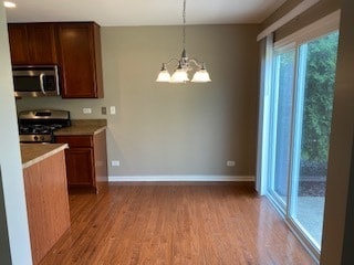 Building Photo - 305 Devoe Dr