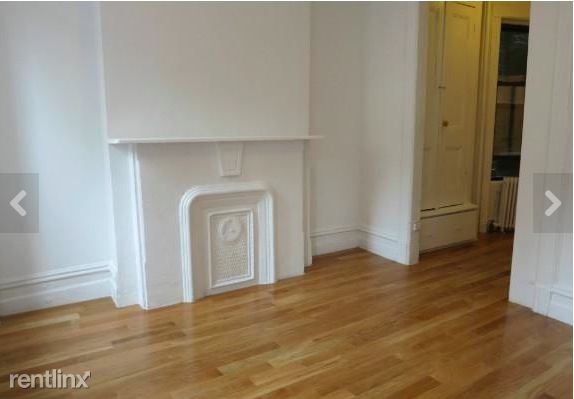 Building Photo - 552 W 50th St