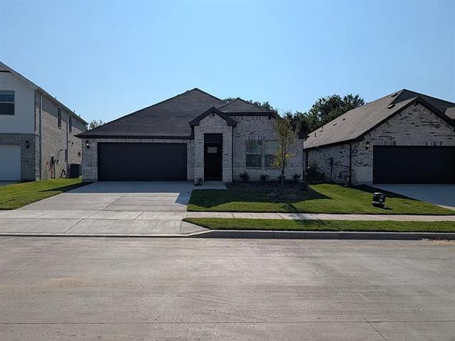 Building Photo - 1017 Emberwood Dr