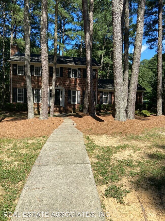 Building Photo - 3 br, 2.5 bath House - 1002 Kimball Drive