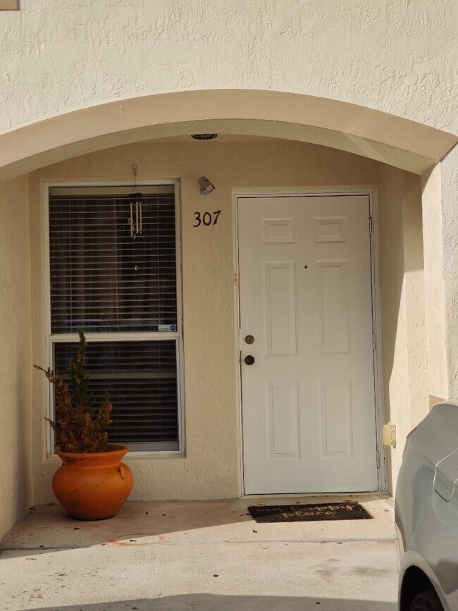 Foto del edificio - 6706 SW 115th Ct