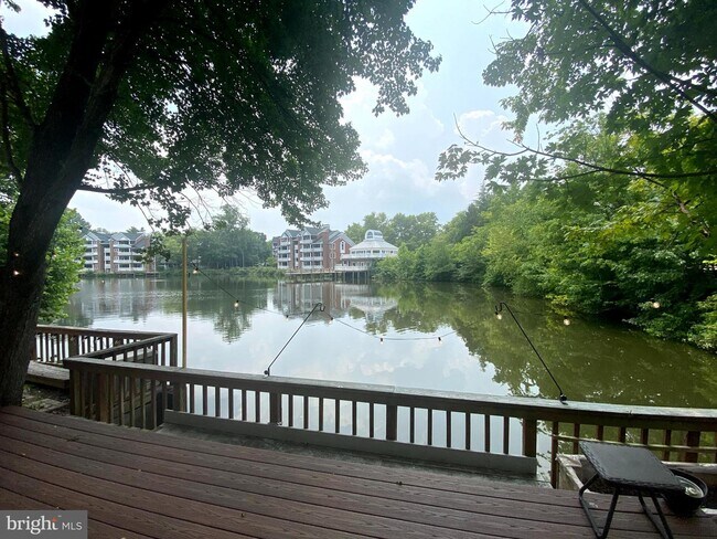 Building Photo - 7599 Chrisland Cove