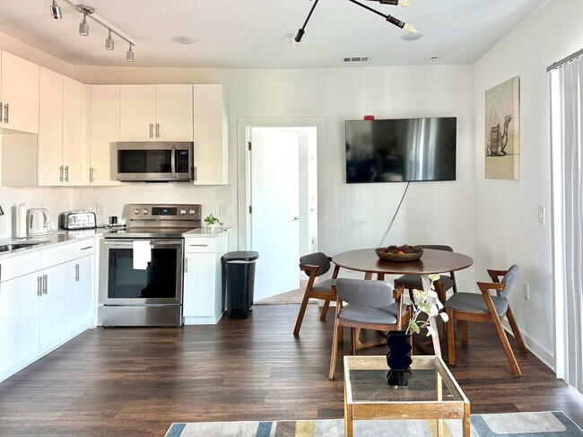 Foto del edificio - 542 Boulevard NE