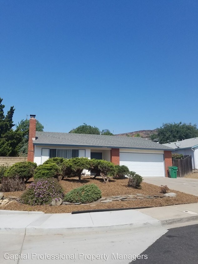 Primary Photo - 3 br, 2 bath Apartment - 10602 Felix Dr.