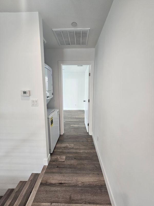 Foto del edificio - 4832 Saturn St