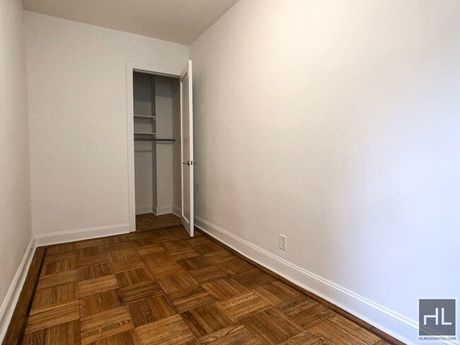 Building Photo - EAST 72 STREET