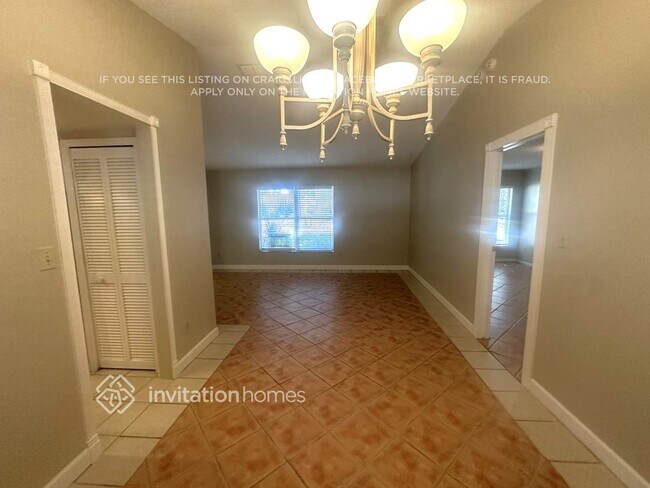 Foto del edificio - 8147 Wellsmere Cir