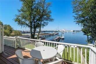 Building Photo - 58 Washington St