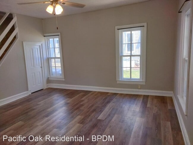 Building Photo - 2 br, 1 bath House - 607 Sycamore Street