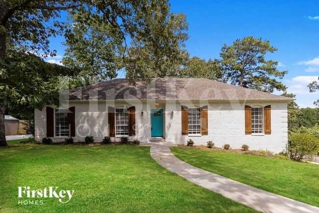 Building Photo - 601 Staffordshire Dr