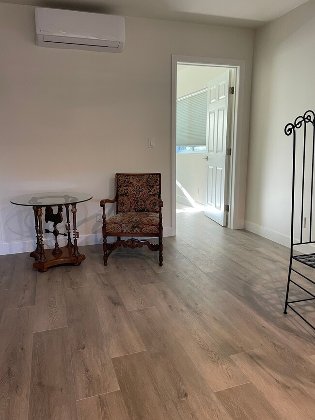 Building Photo - 5904 Sunny Vista Ave