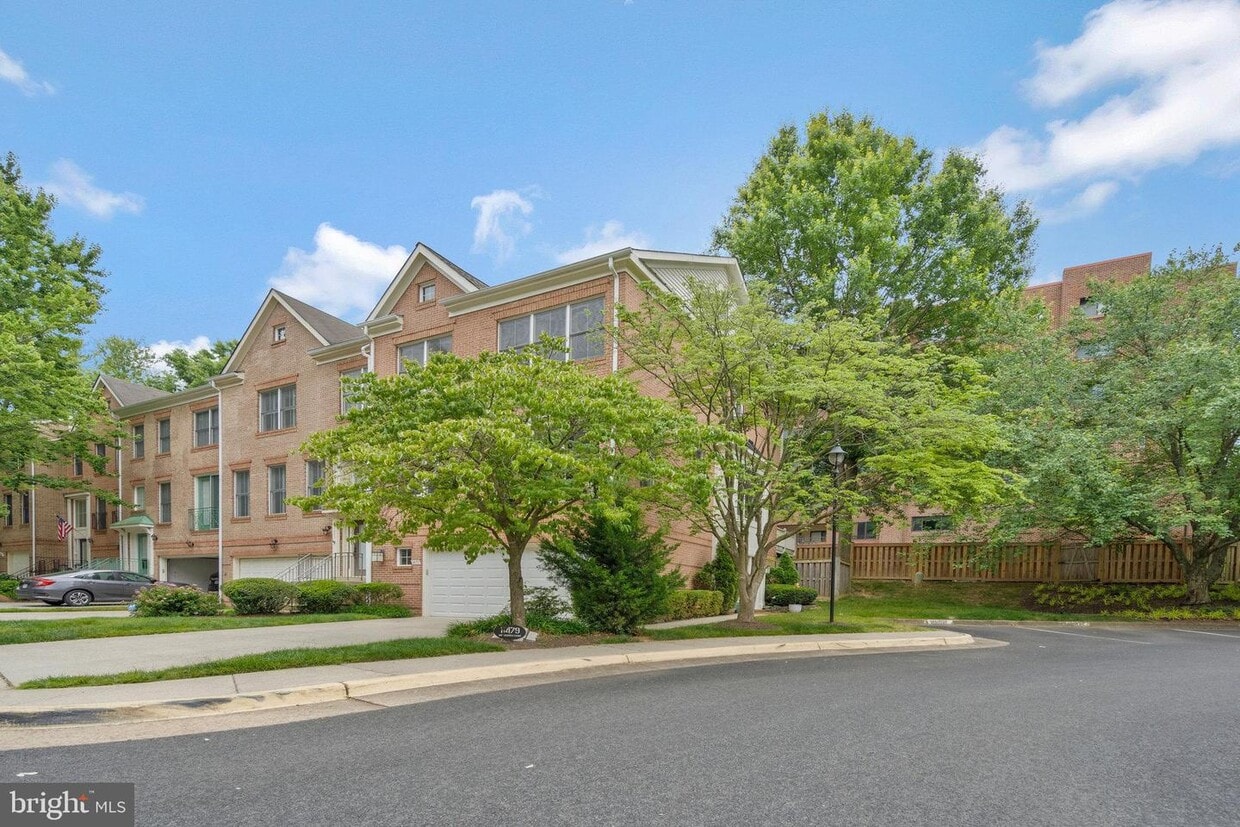 Primary Photo - 11479 Waterhaven Ct