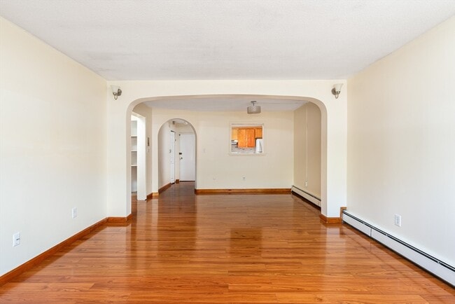 Building Photo - 73 Charlesbank Rd