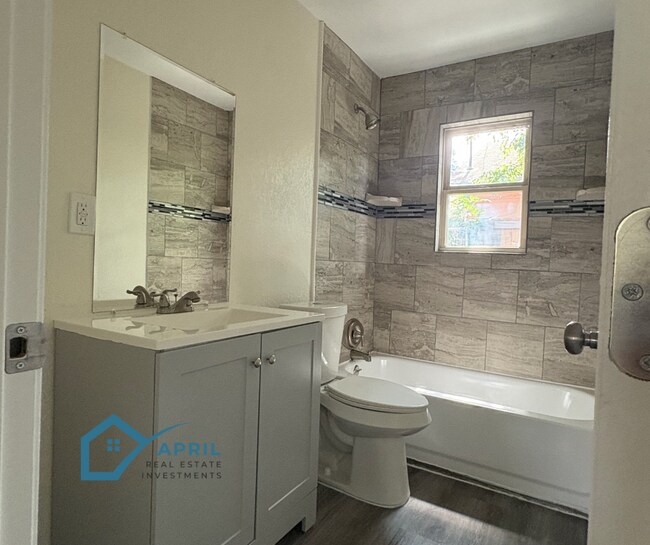 Building Photo - 1927 W Mayfield Blvd