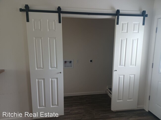 Foto del edificio - 2 br, 1 bath House - 1098 Benjamin Drive