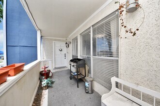 Building Photo - 781 Country Pl Dr