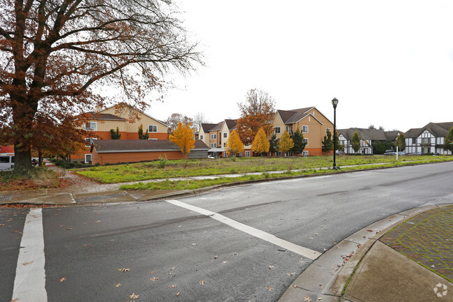 Otro - Carriage Homes at Villebois