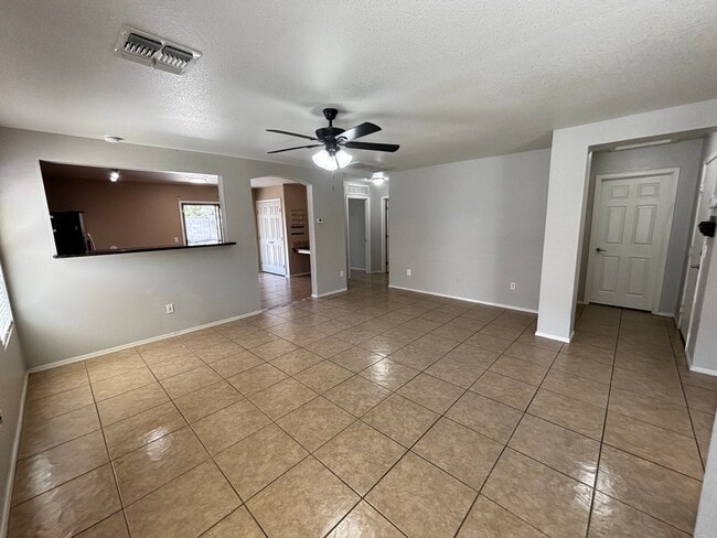 Building Photo - 2761 W Allens Peak Dr