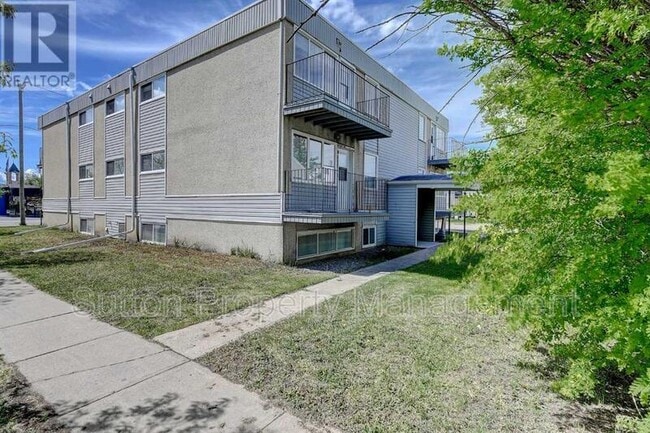 Building Photo - 10204-10106 106 Ave.