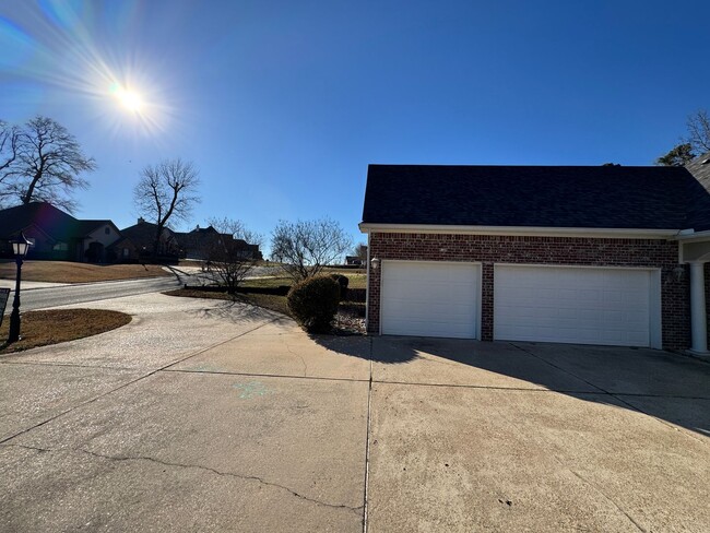 Foto del edificio - Gated Community close to Barksdale Air For...