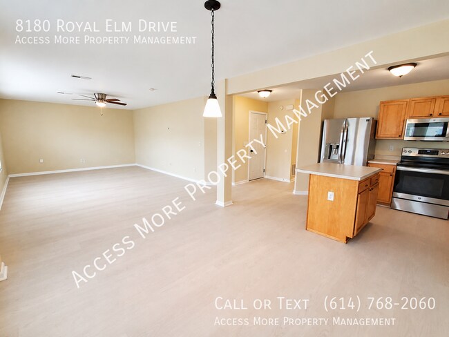 Foto del edificio - 8180 Royal Elm Dr