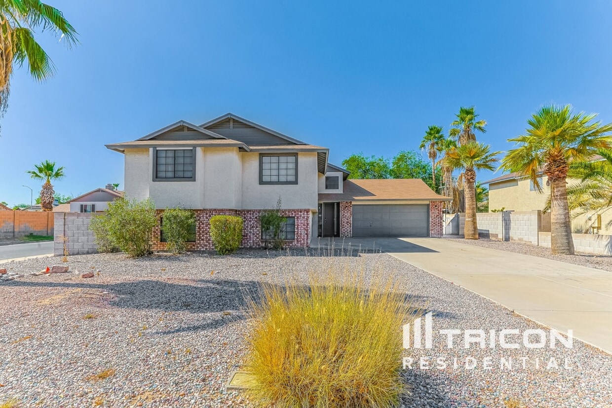 Foto principal - 5031 E Adobe St