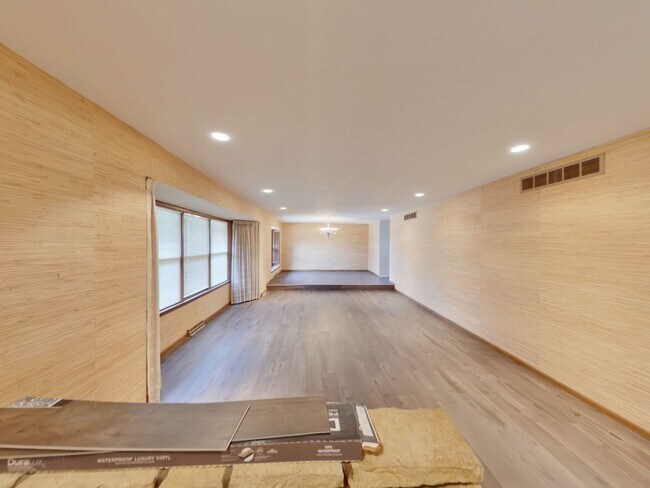 Foto del edificio - 7761 Killarney Ct