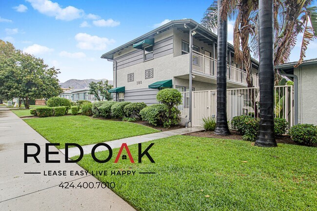 Foto del edificio - 380 S Sierra Madre Blvd