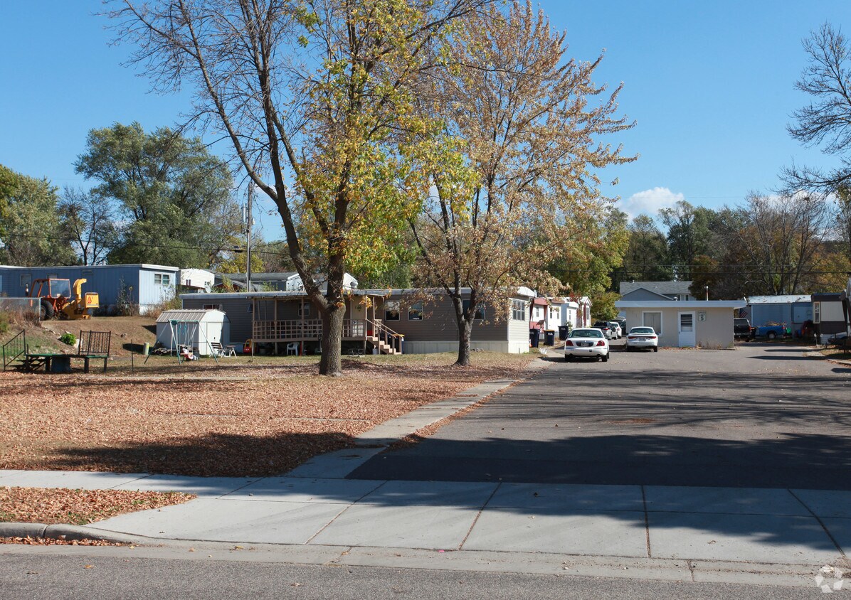 Building Photo - Saint Croix Terrace
