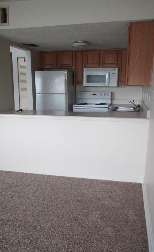 101 Old Ferry Rd Unit 31C, Shalimar, FL 32579 Condo for Rent in