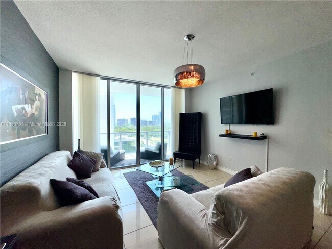 Foto del edificio - 79 SW 12th St