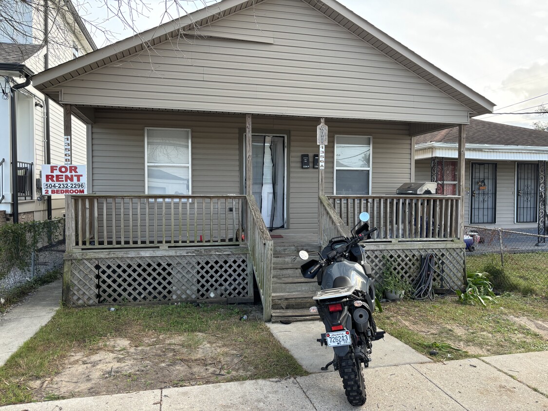 Foto principal - 1356 Saint Denis St