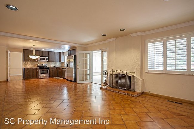 Foto del edificio - 3 Pinewood Ct