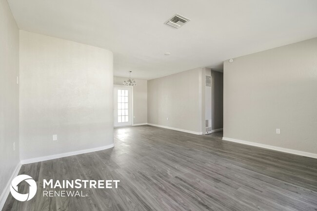 Building Photo - 1625 Rosedale St