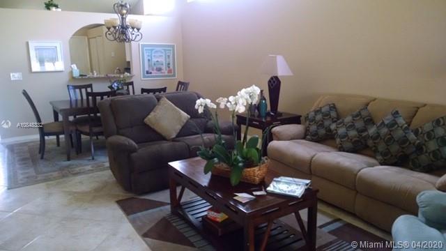 Building Photo - 401 Sabal Palm Ln