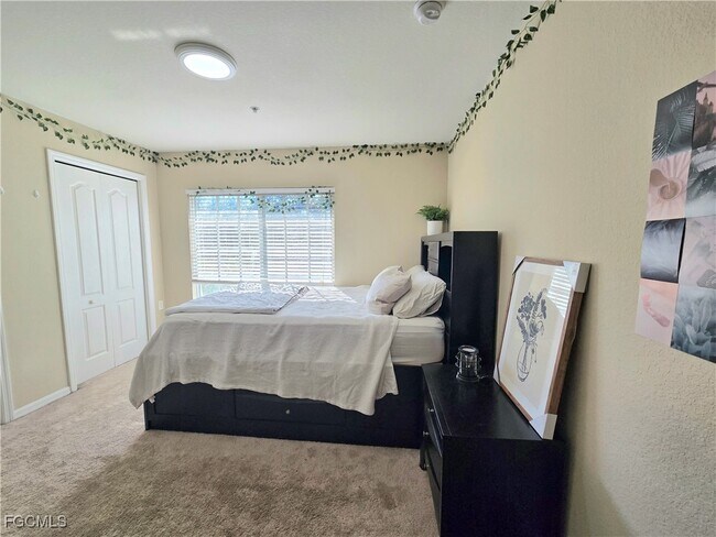 Foto del edificio - 12020 Rock Brook Run